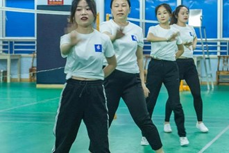 火炎焱燚，青春正燃——记桃源点点taptap体彩主题党日活动